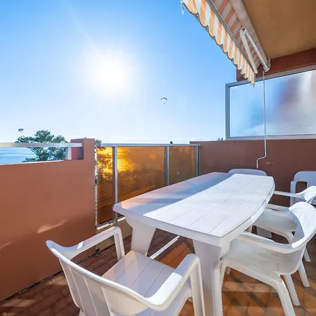 Appartement 6 Personnes Avec Wi-Fi, Vue Mer Depuis Terrasse * Rocabruna